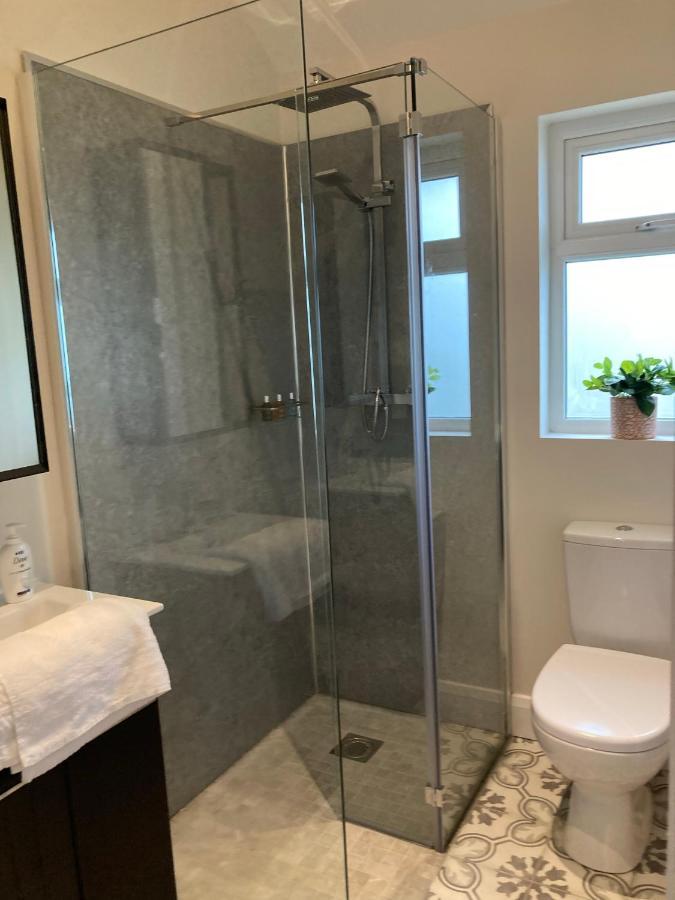 Clara Lodge Sallins Ngoại thất bức ảnh
