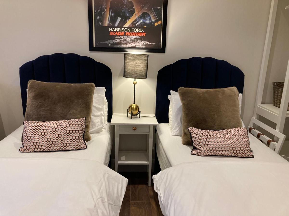 Clara Lodge Sallins Ngoại thất bức ảnh